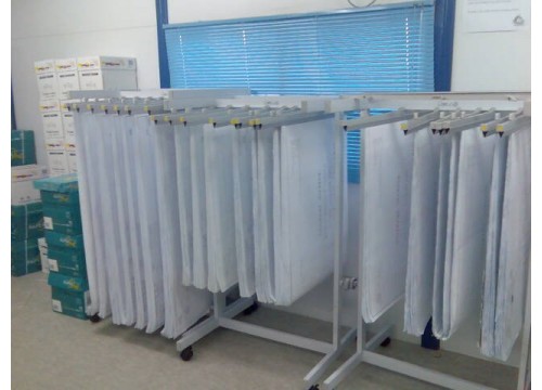 Drawing Rack with 20 Clips